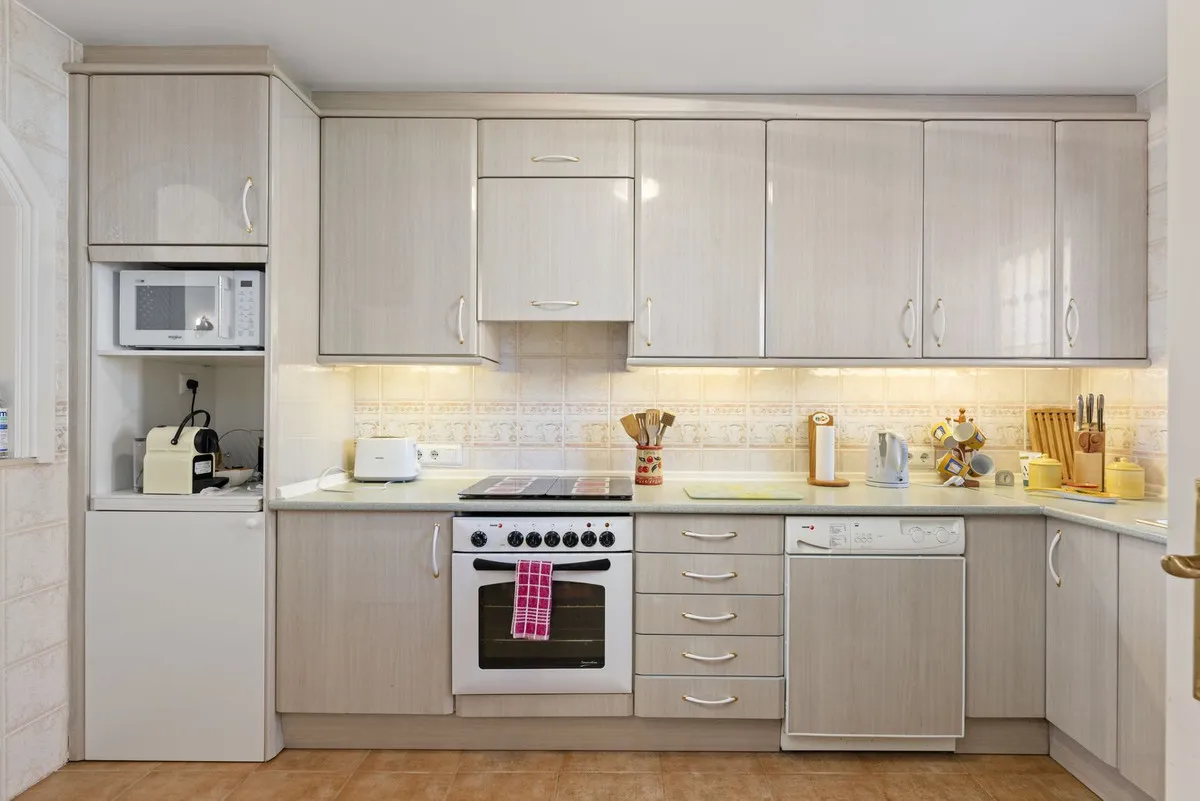 43feb291-04a5-494b-8ef1-2f8b41adce0f