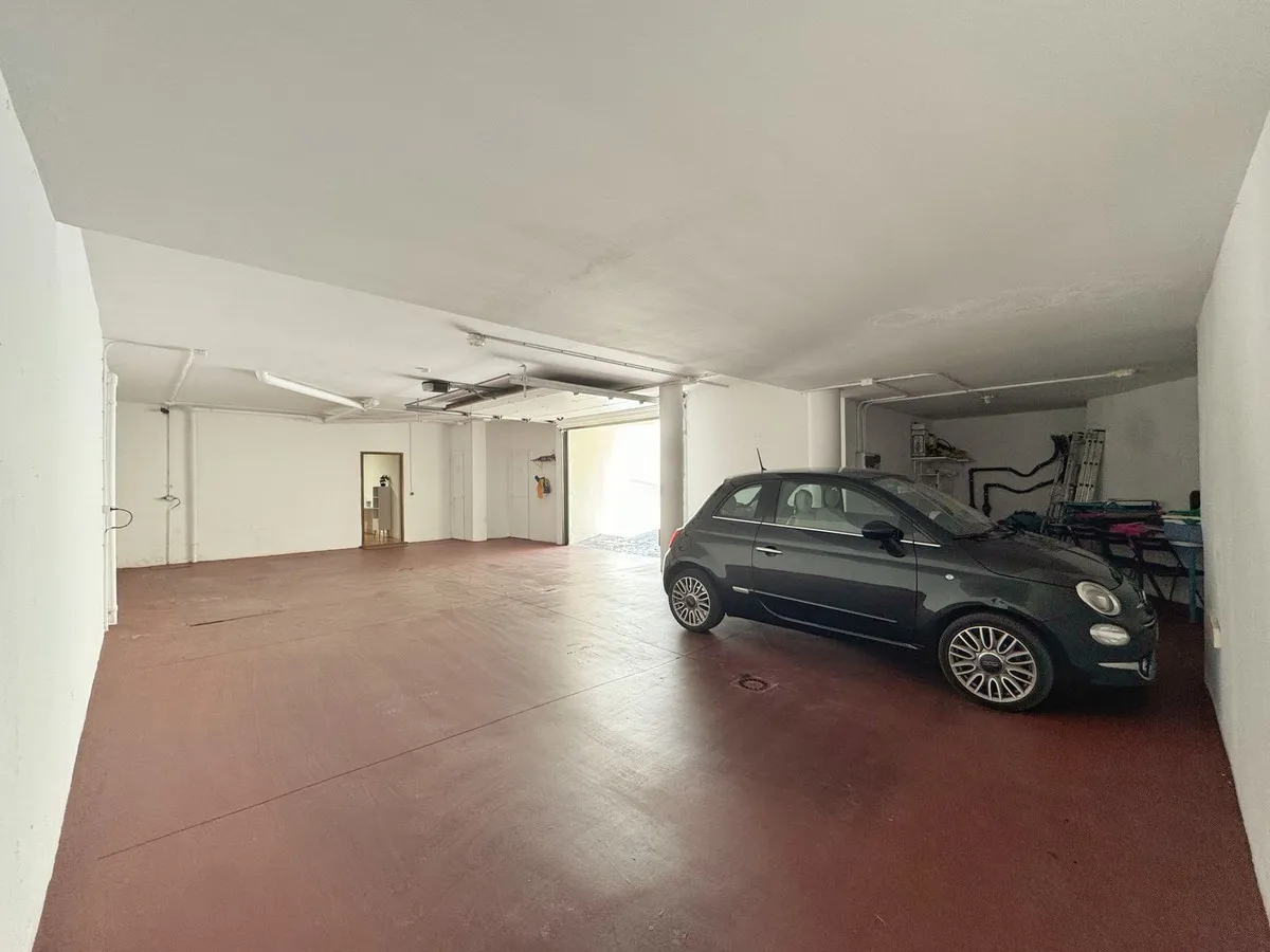 41c9593c-aaf7-4c71-8a17-8fa7970c09ef