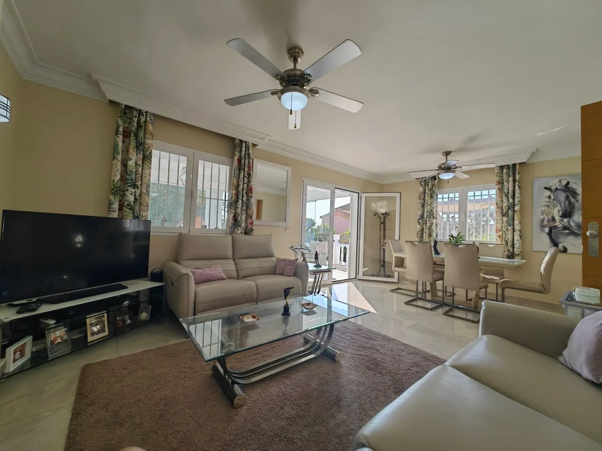 2311ee69-804f-448e-b408-3a85642b6e4c