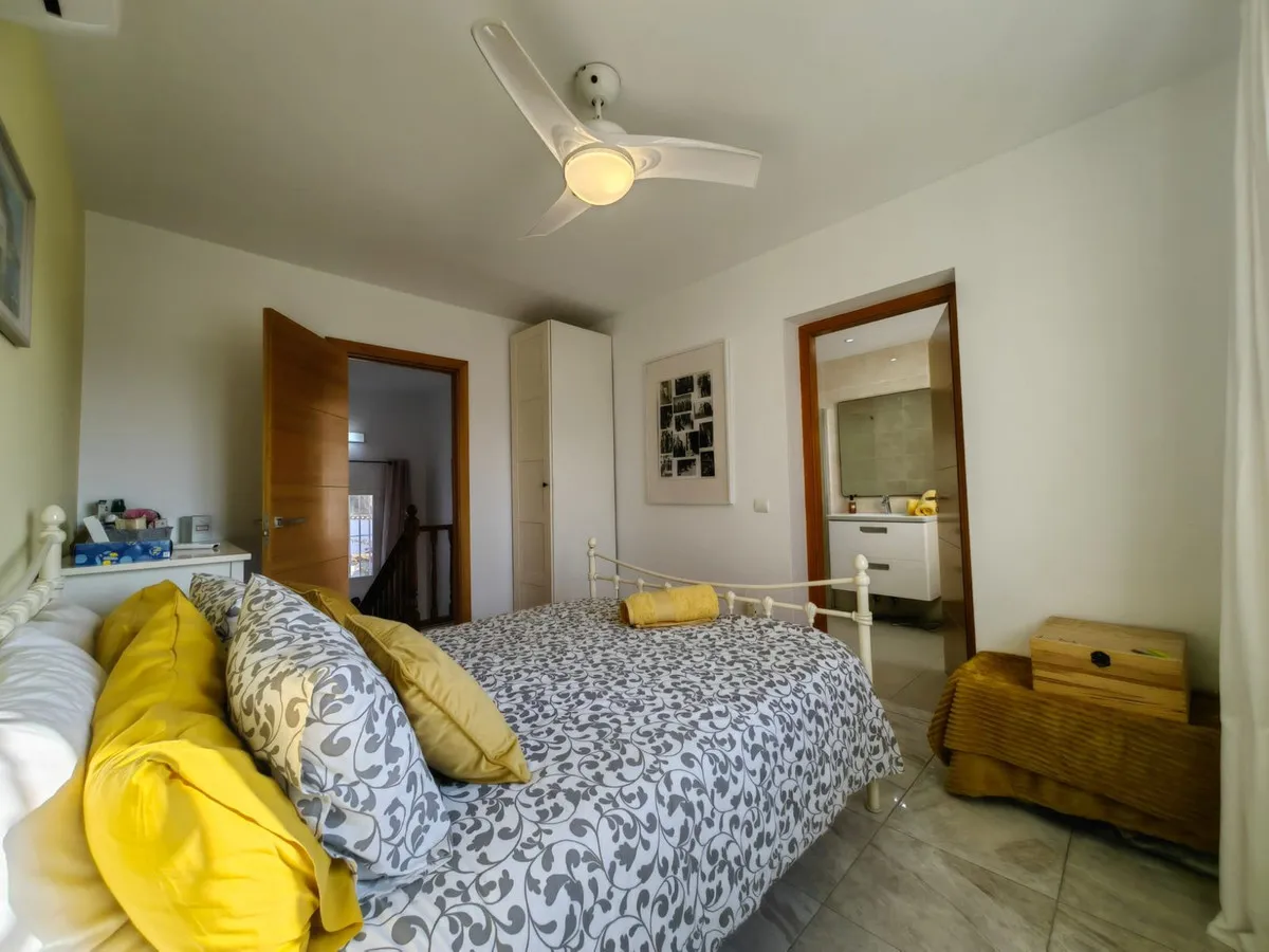 92e6e944-e665-411b-8a12-ef666a8e1573