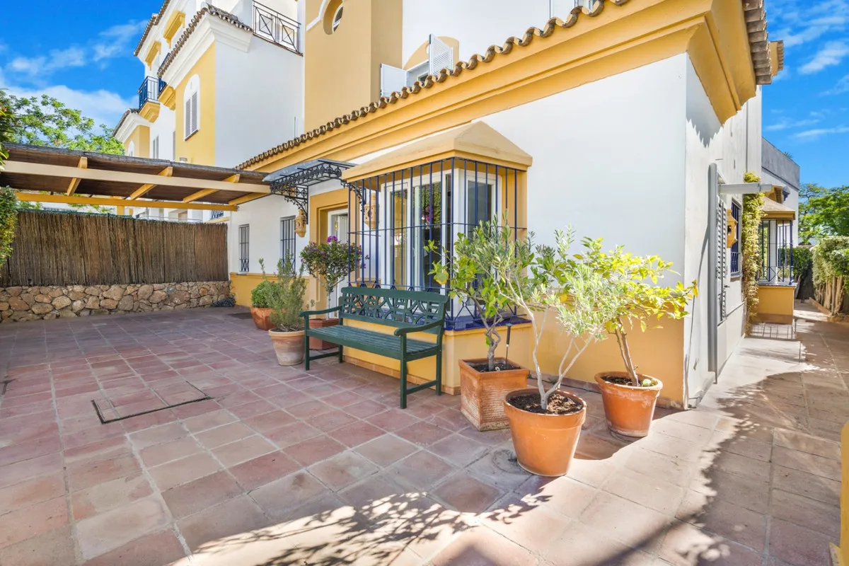 2dc8cf32-a936-4023-bfc9-530ab6daa370