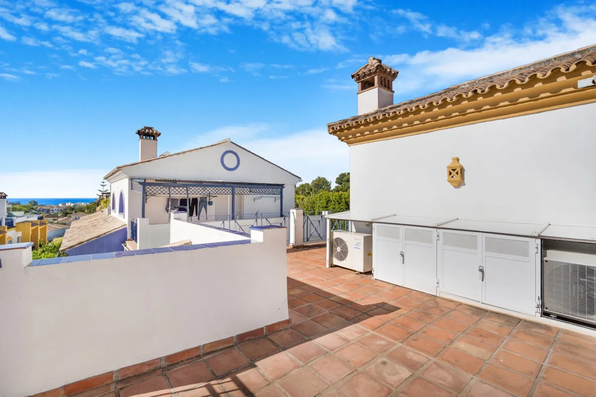 cbba01d4-63a1-422d-8ee0-6cf770fa83a6