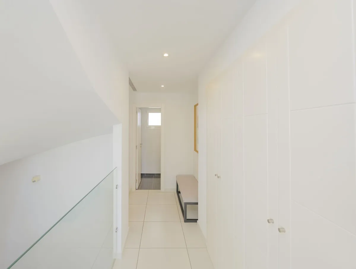 2faa22c1-b15d-441e-b059-3e043f0f2df8