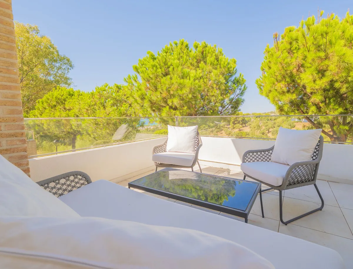 cb3ed45b-3ad6-4bf1-9247-e6df8f1a5f9e