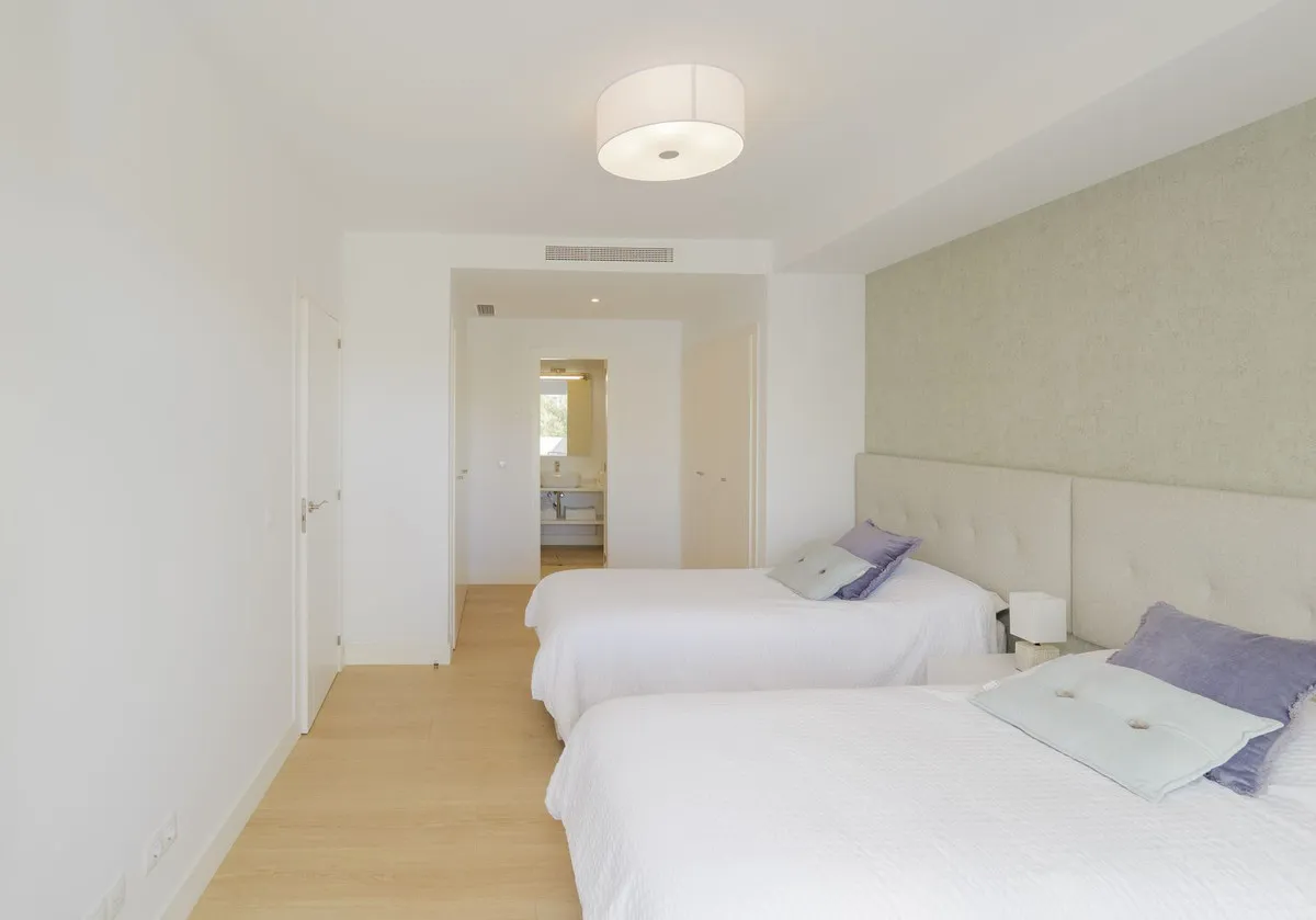 d69573ad-3ec0-4013-b15c-08b5e5acf11d