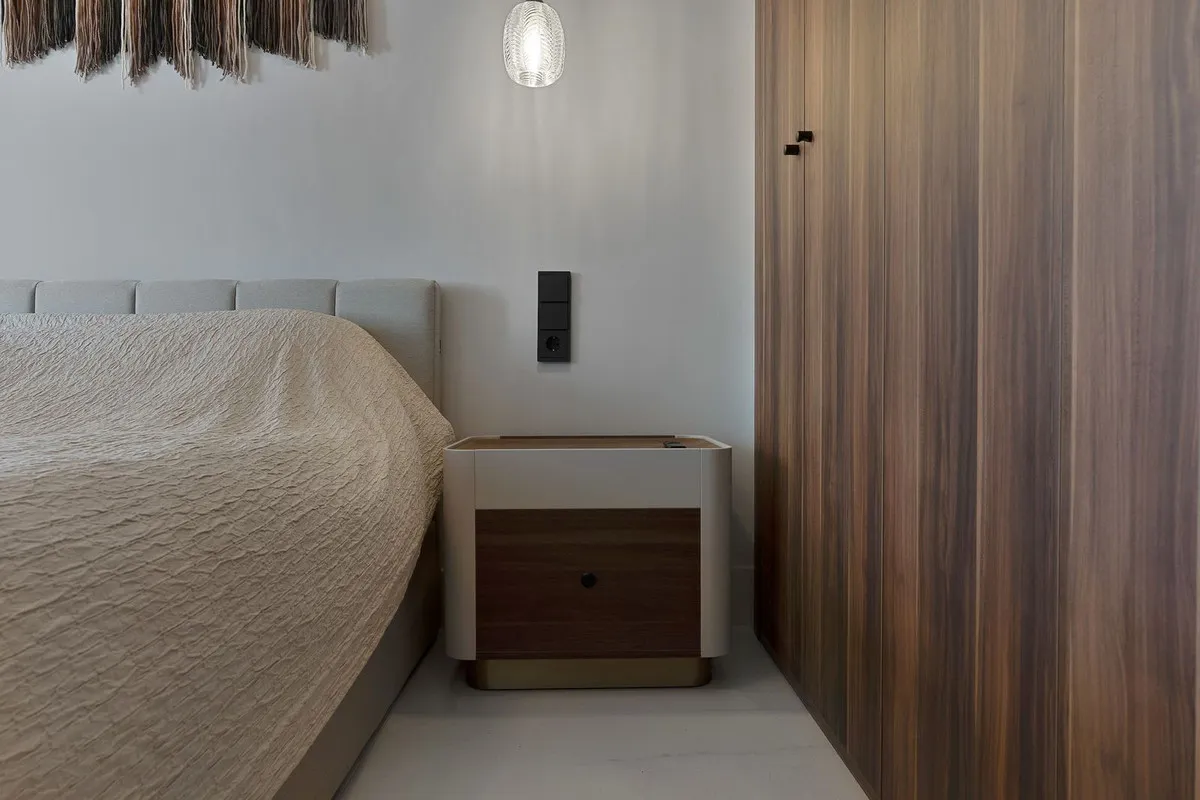 7b44c75e-e156-447e-a774-49534f3849f0