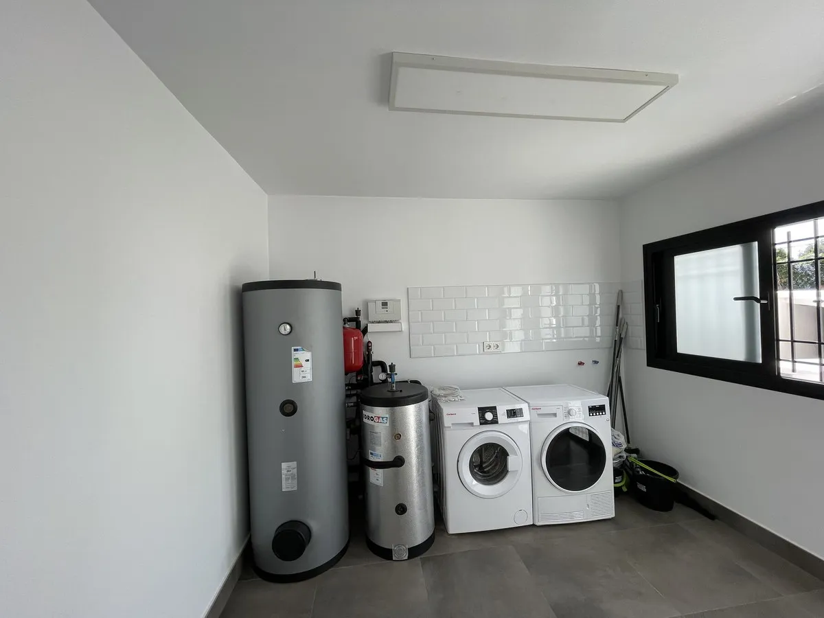 28717bb3-62af-4dc6-81d0-904ba9bfb63e