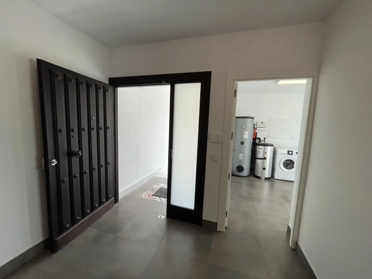 a167ec20-cad4-4e3f-87cd-d47253fa68cb