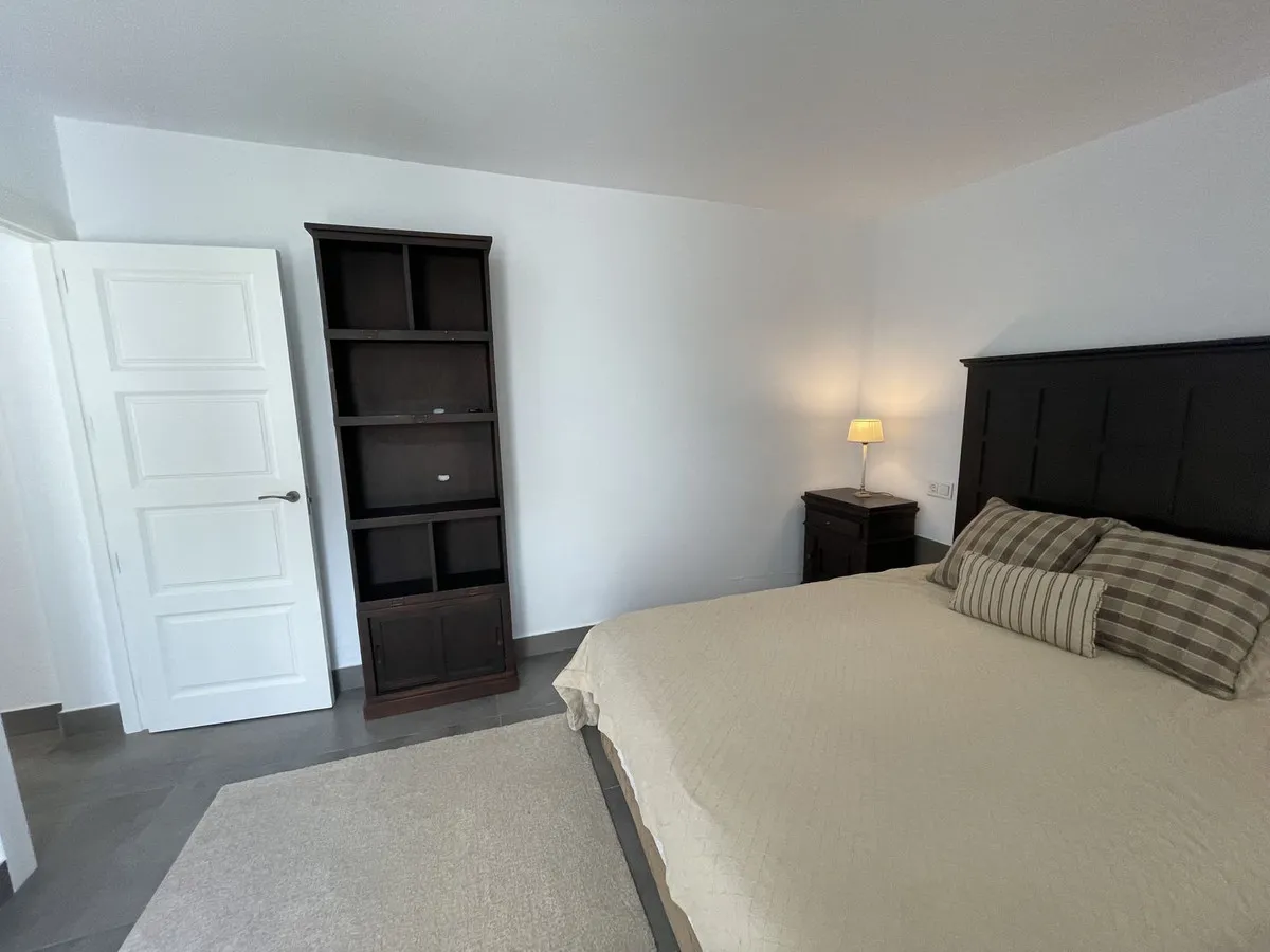 b280a901-c5f9-49d7-9116-8429300b7330