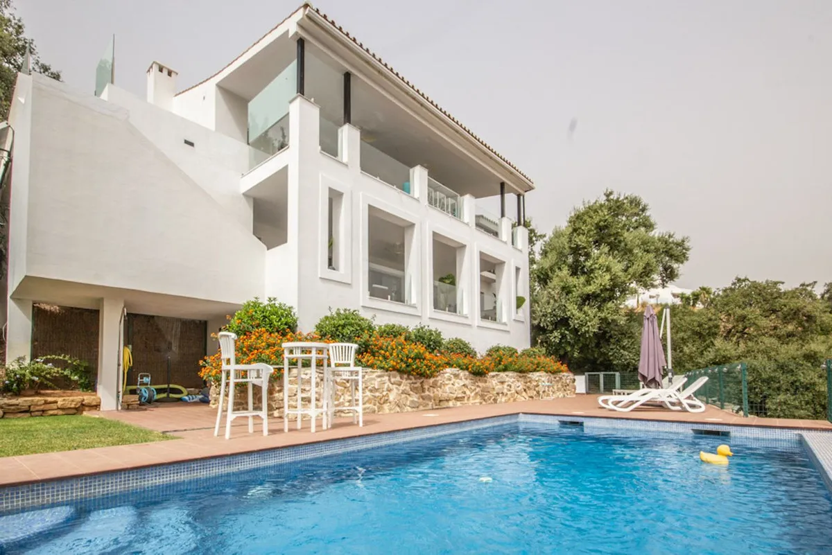 a31c684d-5f61-4bea-872b-982f2953eff6