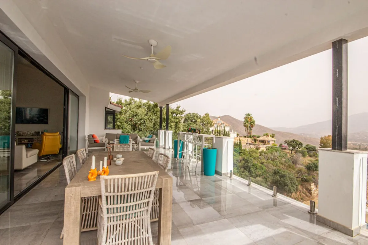 cc48918e-a641-4517-8751-de53cc28fb51