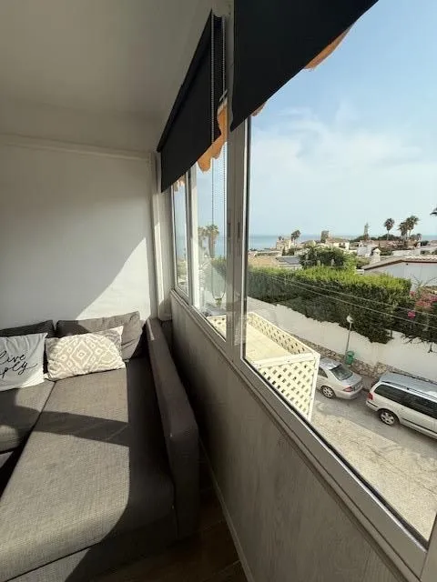 0c65d866-f15c-479c-a971-fcfe9bc68225