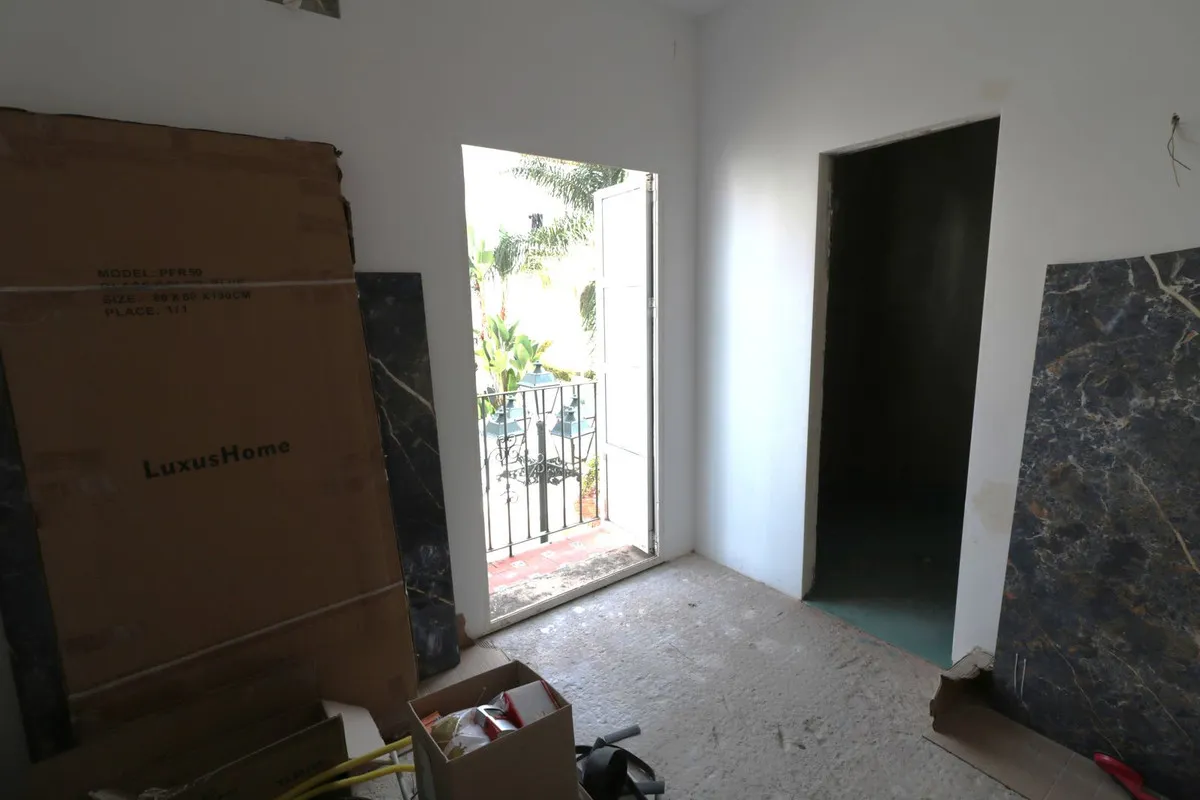 288ff21d-9487-48f5-9bc7-c32514e0f99f