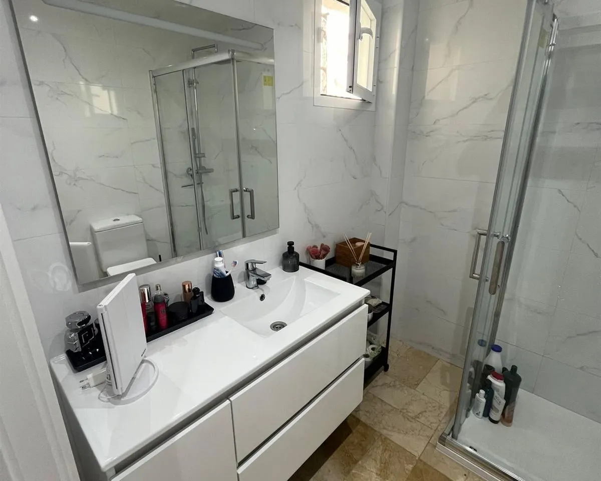 53d05cde-f8dc-4b16-a0ee-c432d1282186