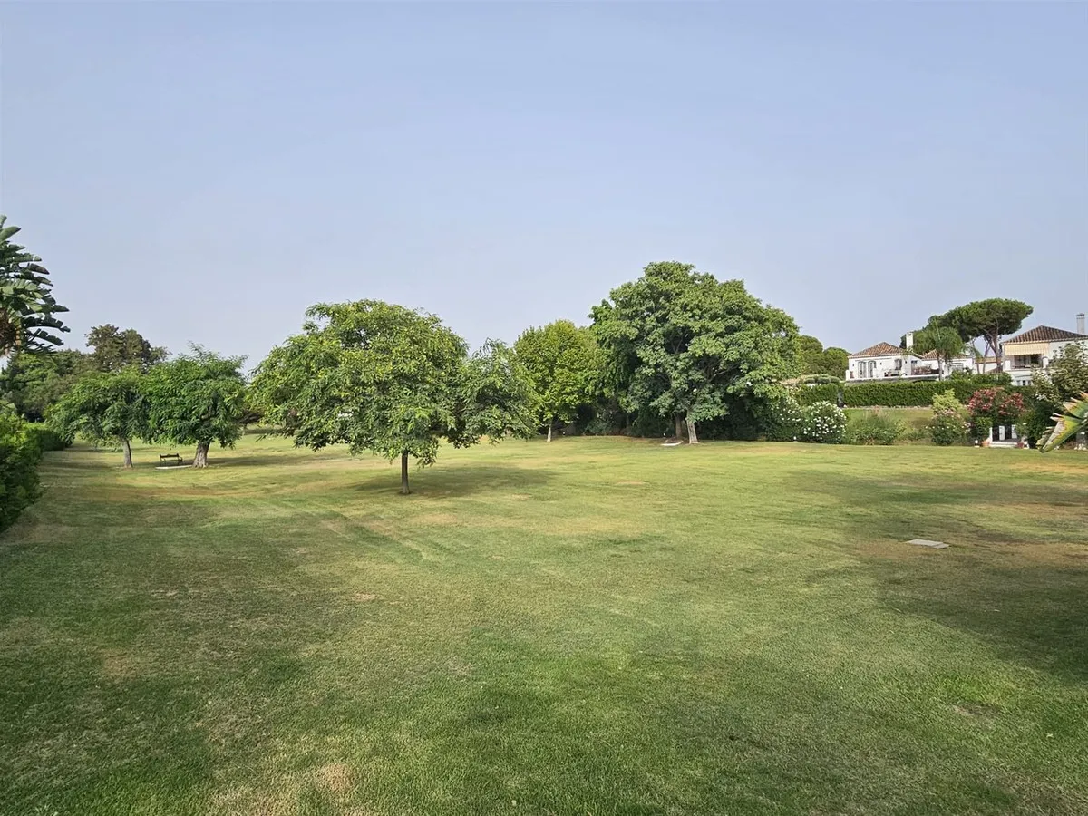 93ff8393-d6e4-4d93-88f0-93a95da361af