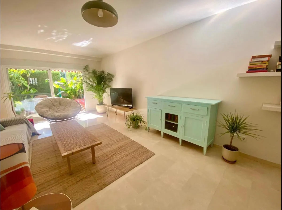 7e8afe66-6bfb-4018-8b3e-92bfc3d42887