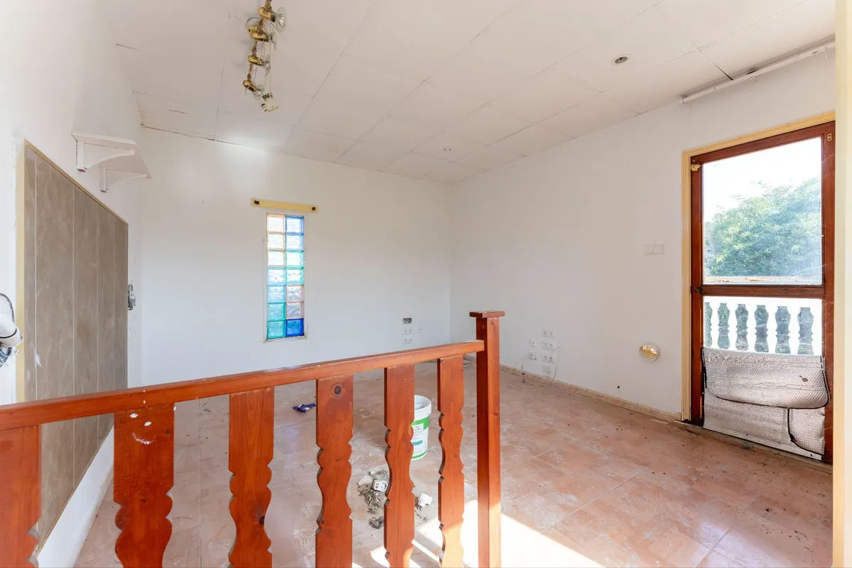 0609d67b-9973-4bae-9300-b2b091fc83f4