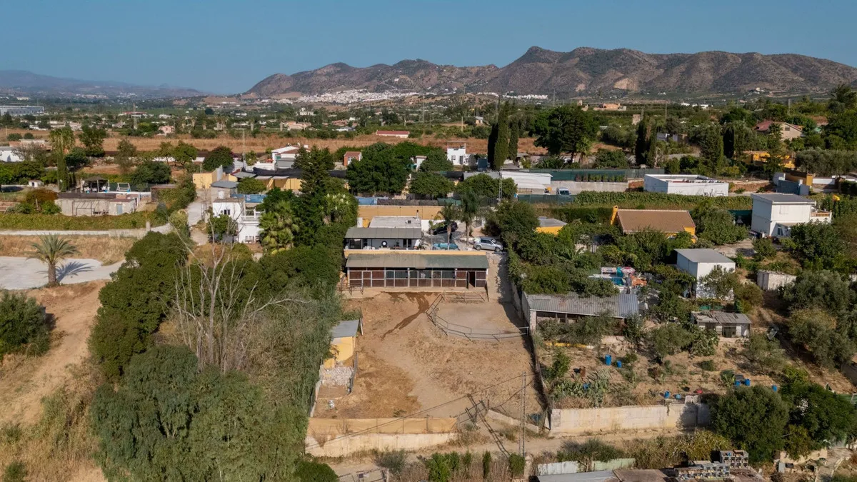 088cde3a-9da1-4042-a074-a866a5d556e5