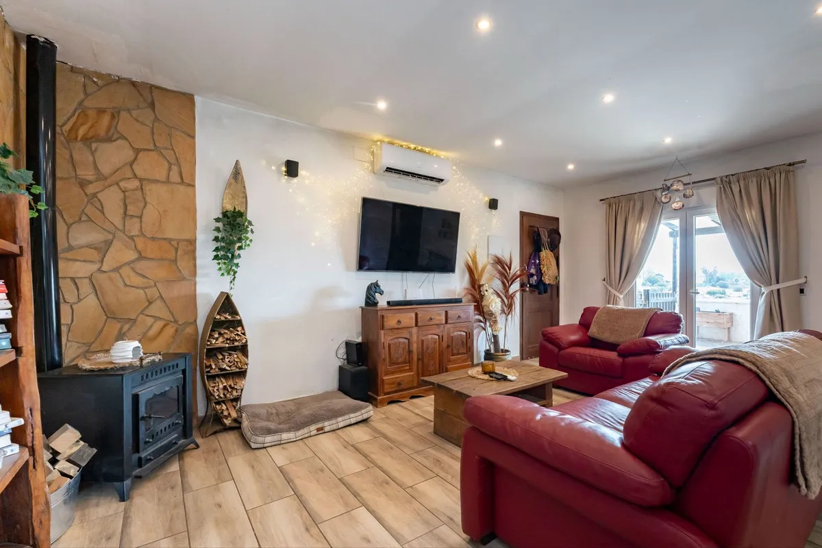 5d9ec7ba-5176-466b-b661-d41e5e0e4575