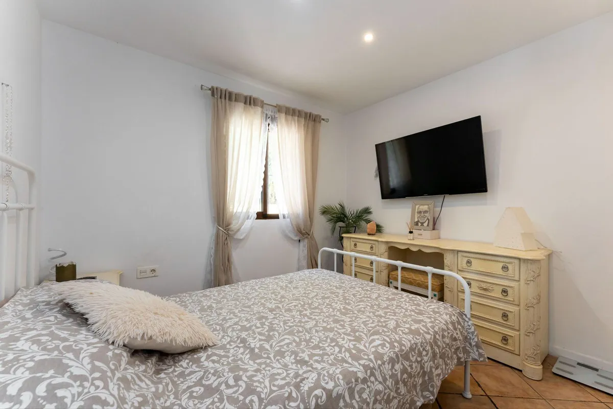 e84e86ee-487a-45a1-9d73-6ec2c20fc798