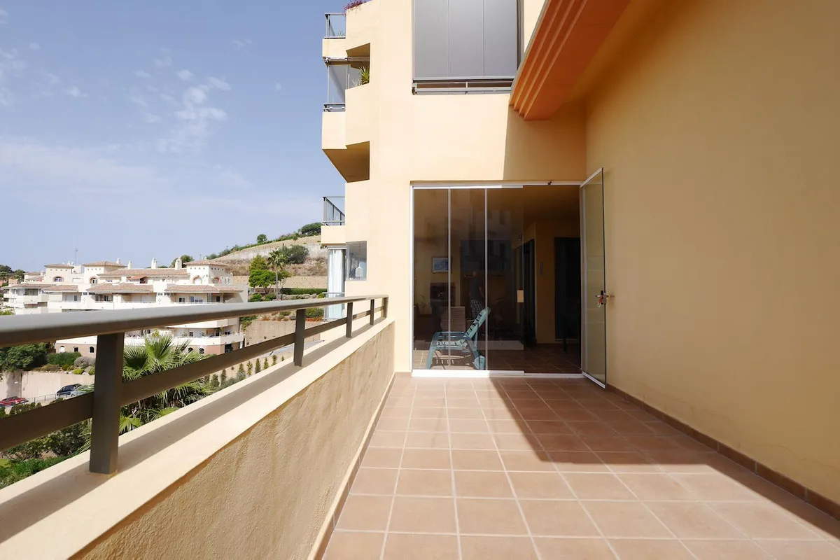 4a2e965f-f40e-4440-9d73-c80f3fa82eed