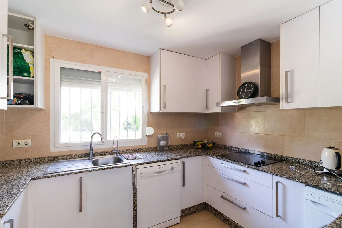 3d478475-53fd-4a2c-a304-a8a82a7add32