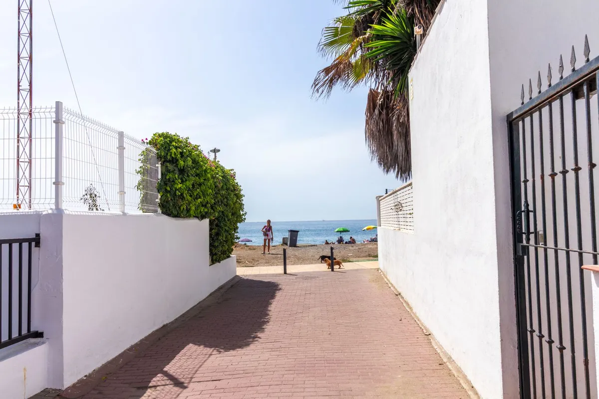 845b8716-4ca2-41ec-9e8e-dda4a6176e80