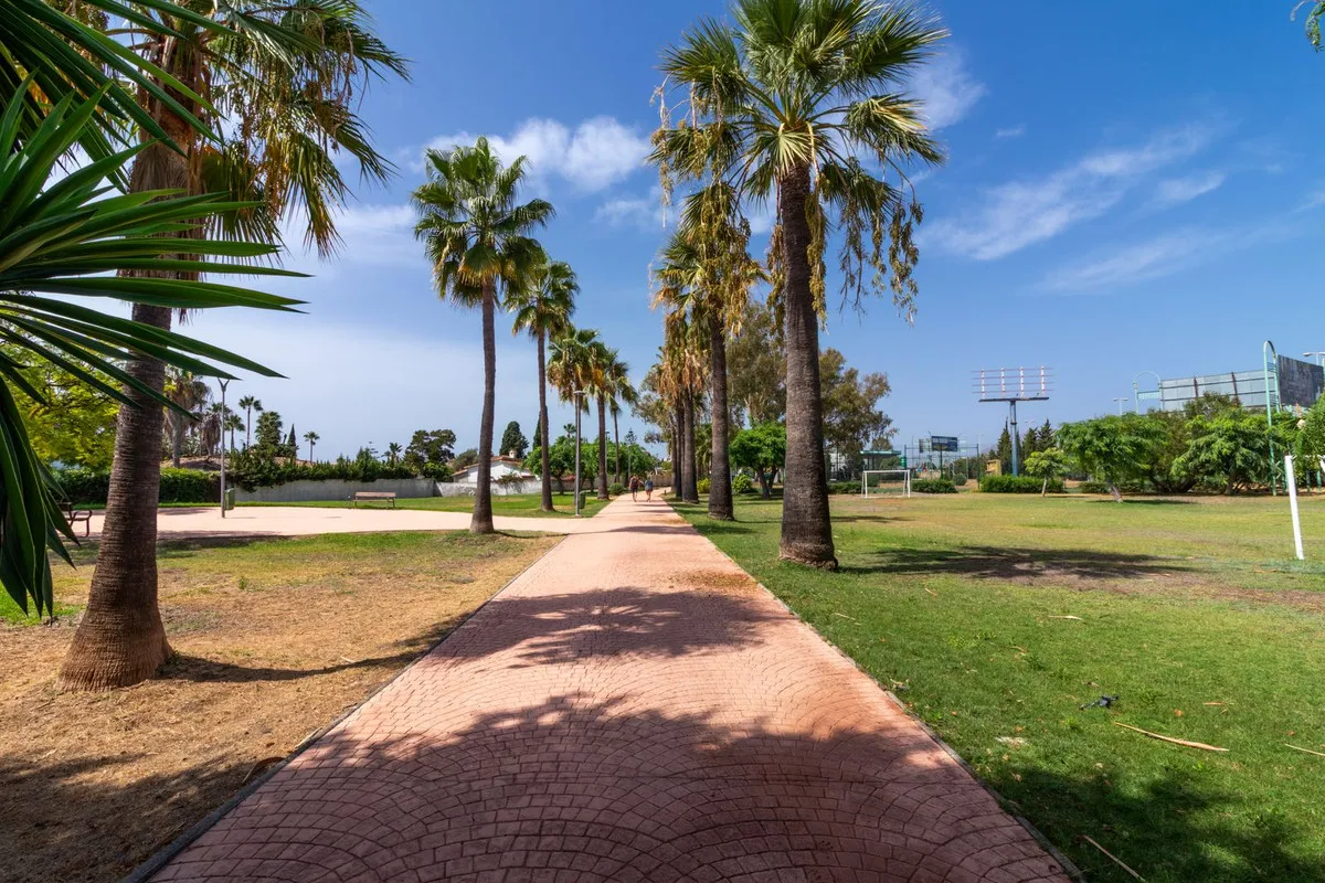 a85e898f-007e-44be-a921-bbb484504e35