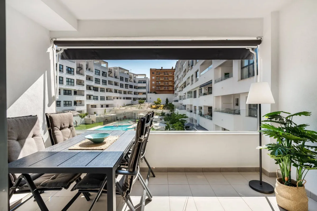 41d20873-ce2d-4363-9b0d-9374b6fe841e