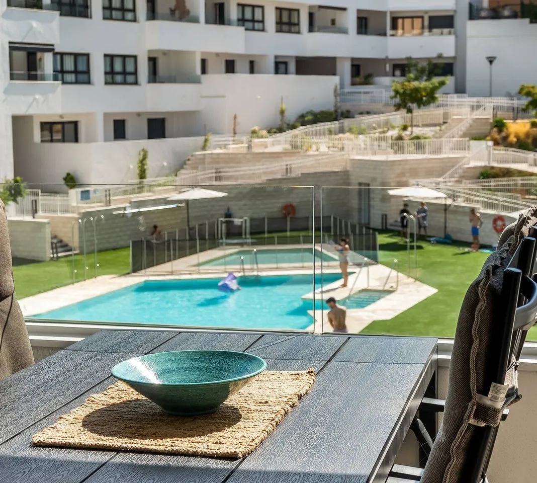 9698dfd2-3786-48fd-b40e-6c5a594aae5a