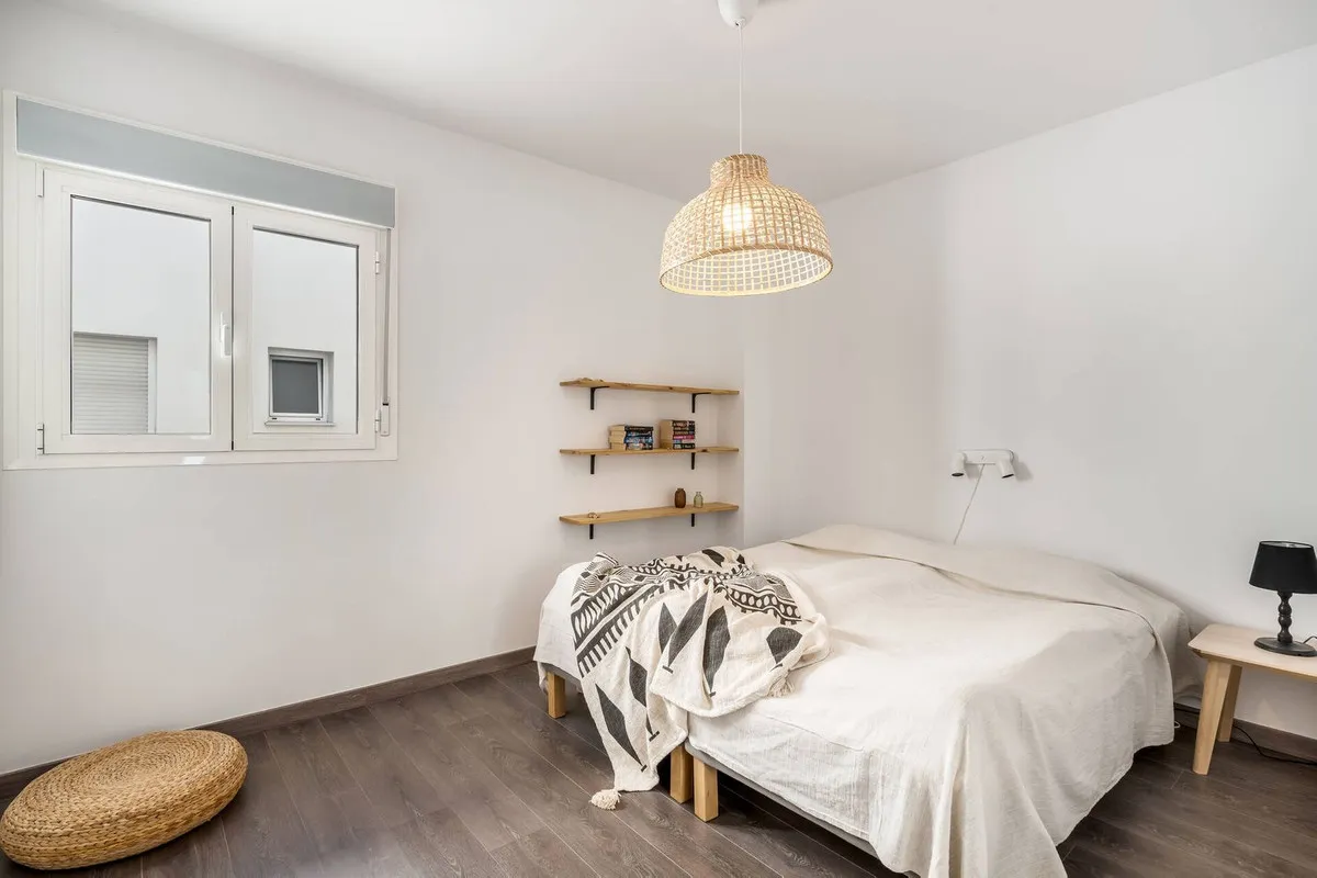 b5b0add4-d0a9-4097-b461-3831dc8231d7