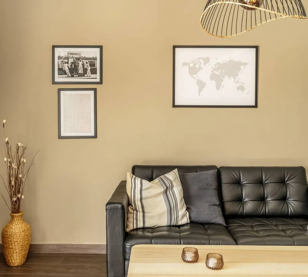 b65bfa3c-b462-460e-9f40-27e95721900d