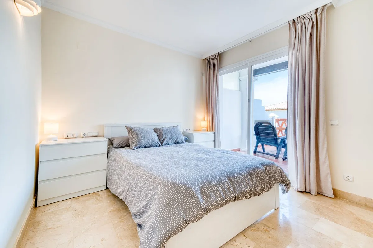 0c300199-1722-47a1-b224-b2dbb9c1b901