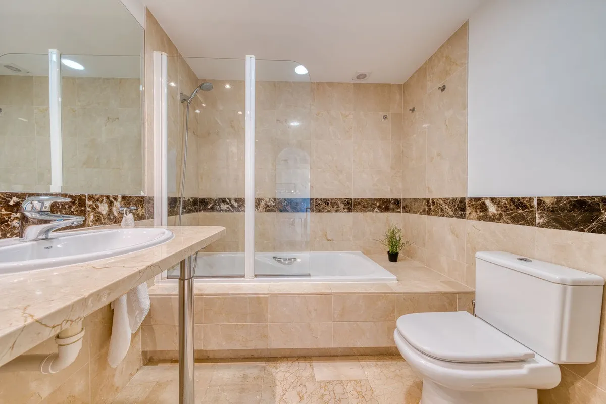 f5034ec3-cda6-41bf-aa1c-29680c84f967