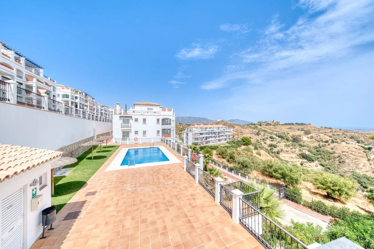 f695c21a-12ec-4e52-a8c7-ca1741a2657c