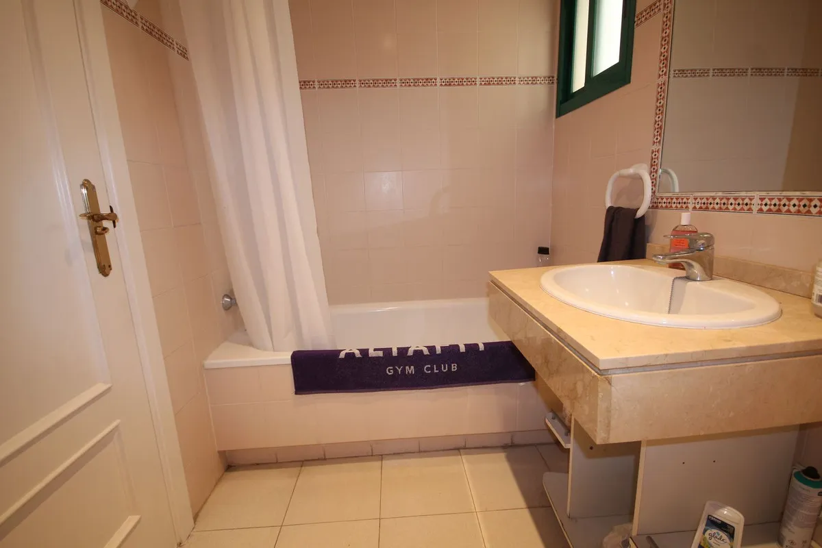 57ad09dd-177a-496d-ac1f-7fce1b46edc4