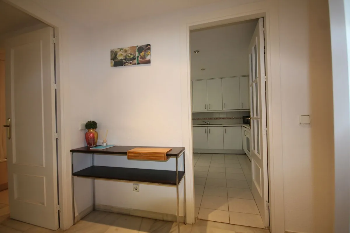 74e3916c-8173-40a2-a867-c0f79c2252f5