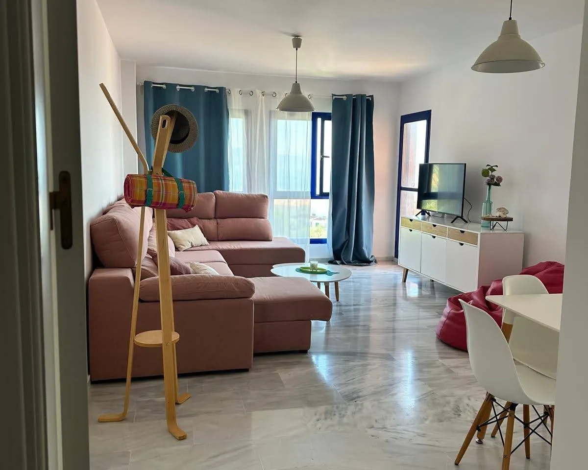 a7b342eb-e9e5-4ce3-acf1-b06516e568cb