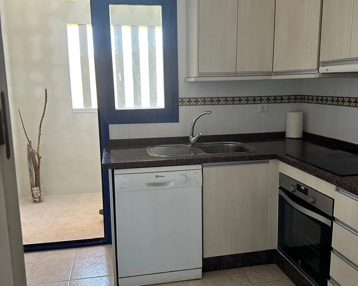 d835a2ff-c912-4224-b717-928baeced2e4