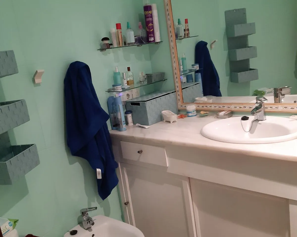 4dba3f53-d994-46b1-a066-e99474808fe6