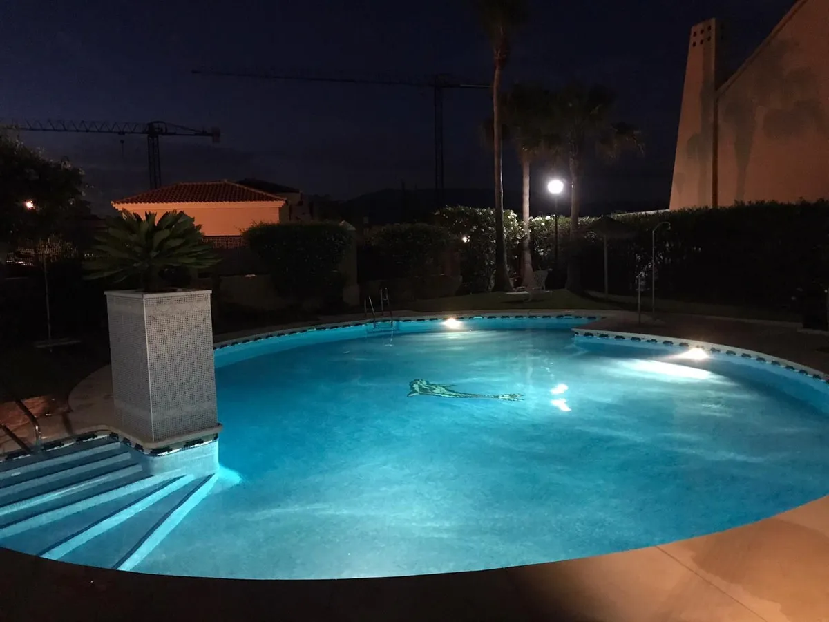 c88c8b33-28ca-4c9d-8af6-f79dbcc9654c