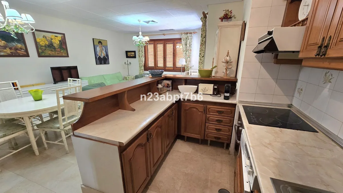 ab4c09c5-47ad-436a-a115-40e566ce3de6