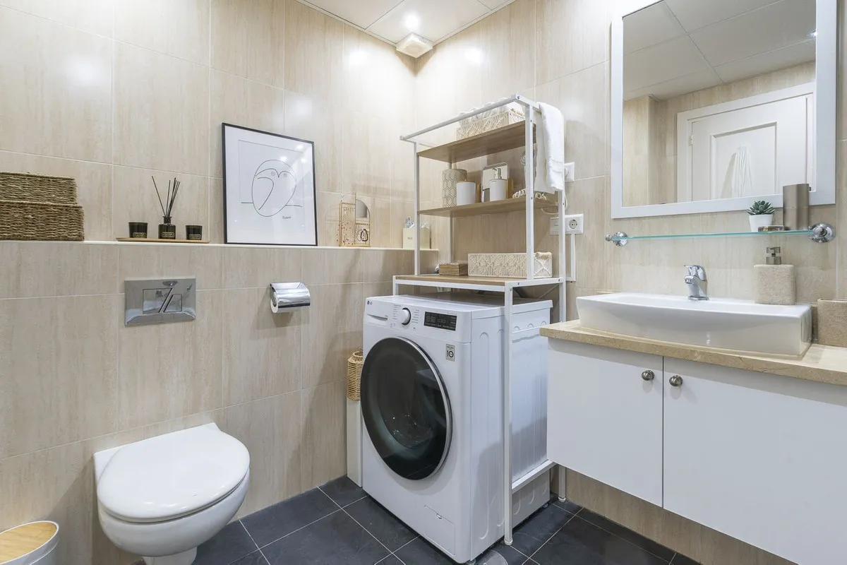 b1147e46-d32e-4c06-8502-bad7ee7b4121