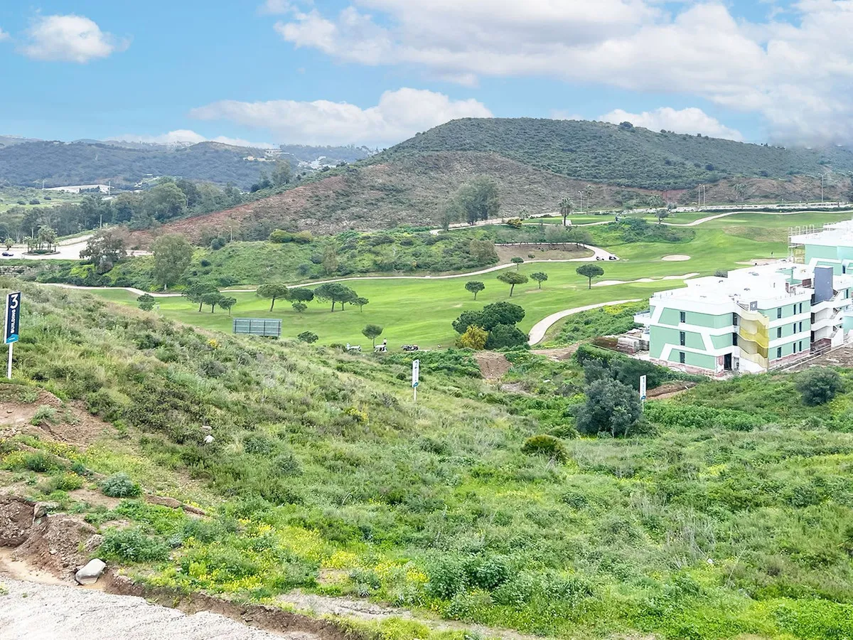 cdbd16a1-1eb0-43b4-971b-c33b4397d62a