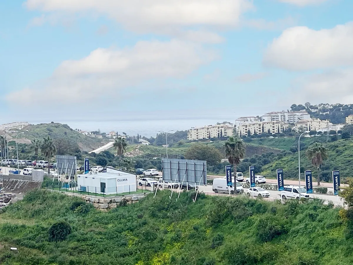 e33d89b1-1a9a-4987-81ed-5e61bec53788