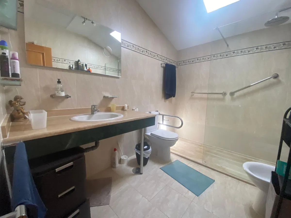 099592d8-4eb2-41a1-9f2a-464a2ab77a3c