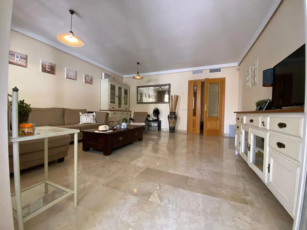 83f4b041-02de-4039-93f0-e6605e6bd849