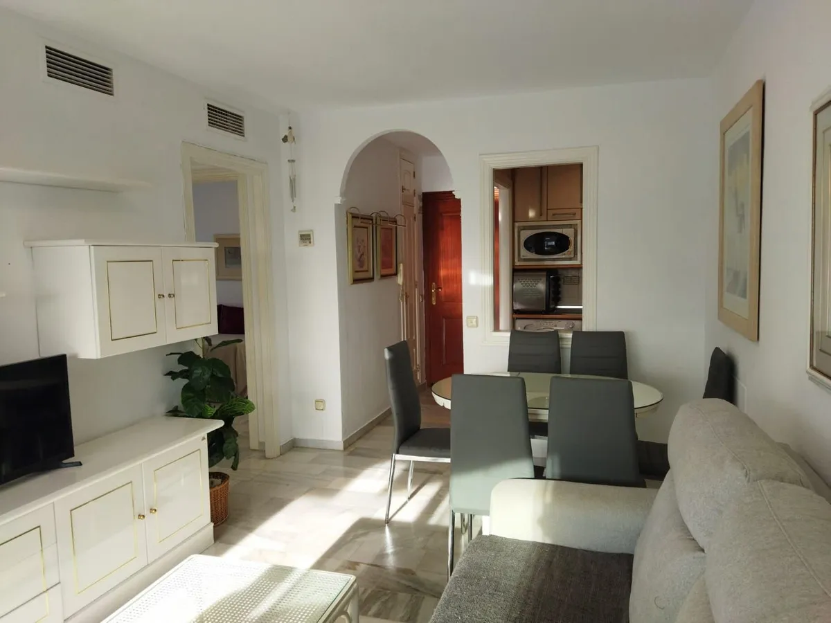 577b8447-69c5-4b05-8aad-51785cf400b4