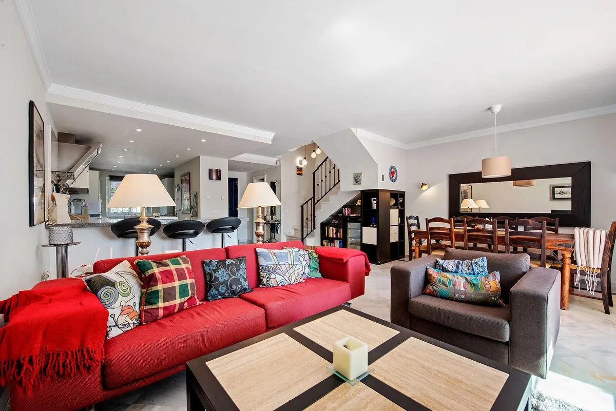 0d30c7e6-087d-4250-bf64-75db6fea410f