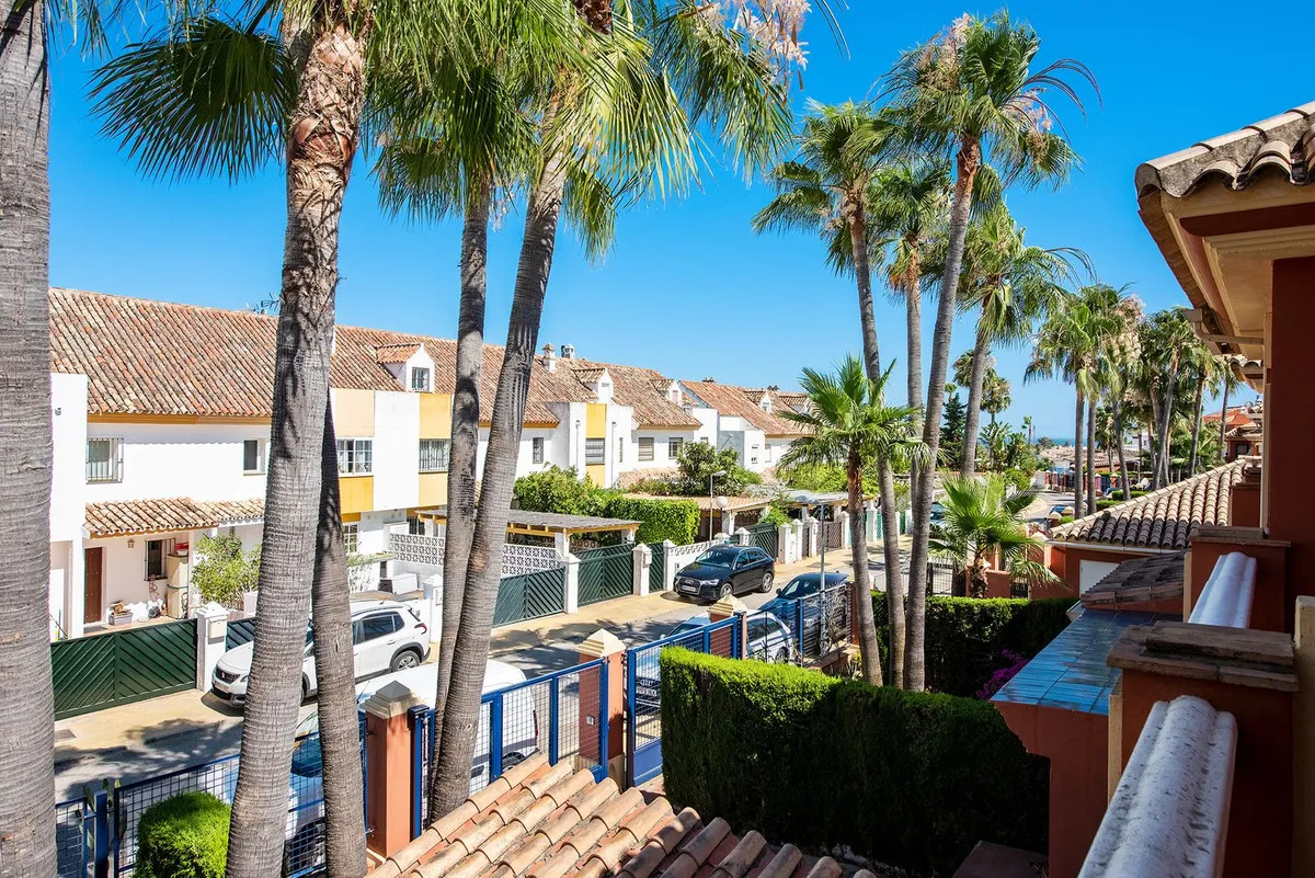 31bc3906-56a5-4af9-8754-adfe30fd3729